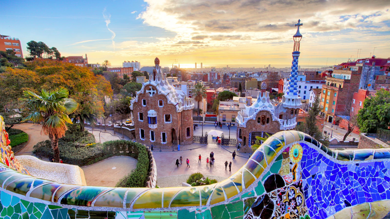 Park Güell, Barcelona. Credit: Shutterstock