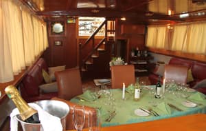European Waterways Anjodi Interior Dining and Saloon.jpg