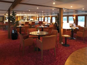 The River Cruise Line MS Serenity Interior Lounge 2.jpg