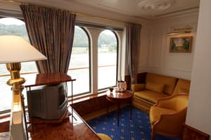 Hebridean Island Cruises Royal Crown Accommodation Royal Suite 2.jpg