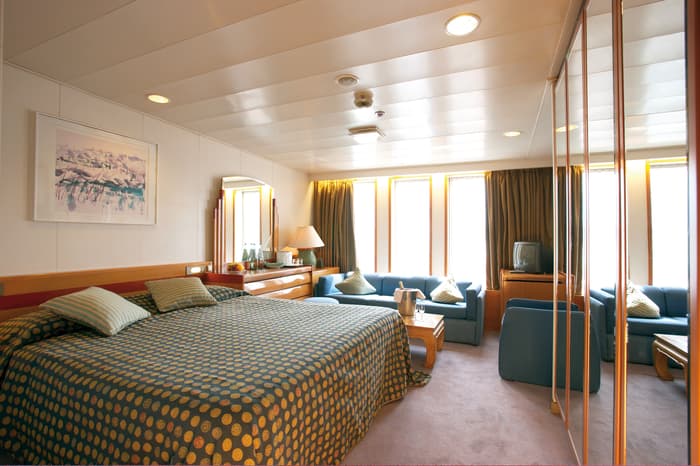Cruise & Maritime Voyages Marco Polo Accommodation De Luxe Ocean View.jpg
