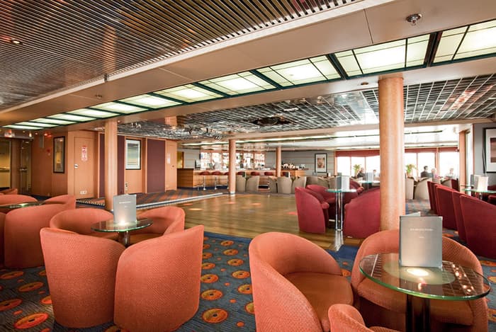 Cruise & Maritime Voyages Marco Polo Interior Scotts Bar.jpg