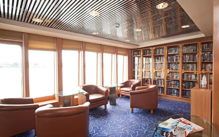 Cruise & Maritime Voyages Marco Polo Interior Library.jpg