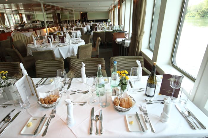 MS_Excellence_Bellinis Restaurant.jpg