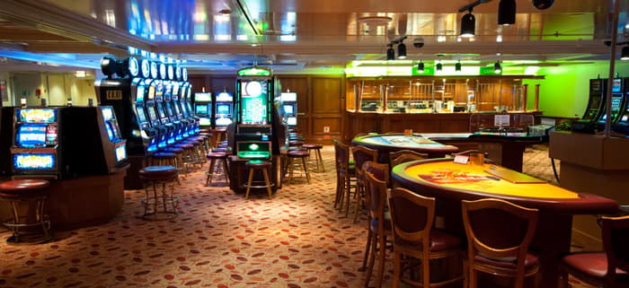 Pullmantur Horizon Interior Casino.jpg