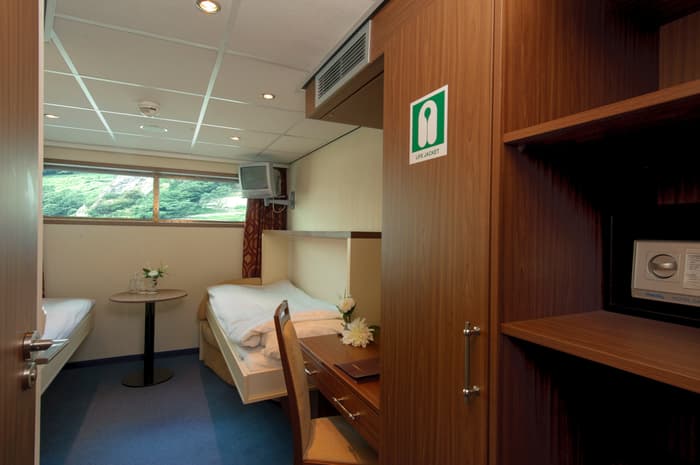 The River Cruise Line MS Serenity Accommodation Main Deck Cabin 3.jpg