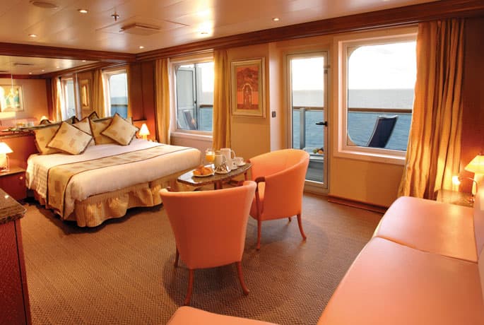Costa Cruises Costa Fortuna Accommodation Grand Suite Balcony.jpg