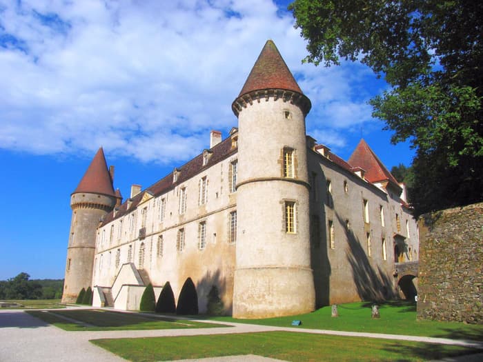 European Waterways L'Art de Vivre Destinations Chateau de Bazoches Burgundy L'Art de Vivre Route.jpg