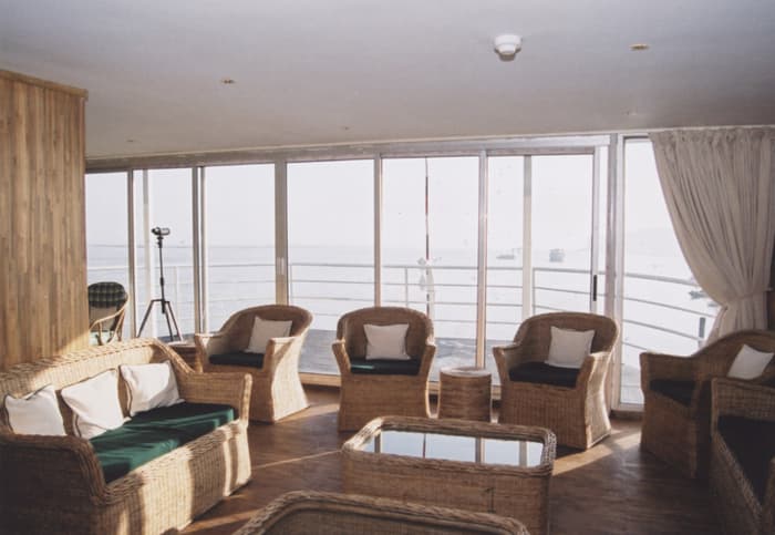 Noble Caledonia Charaidew Interior Lounge.jpg