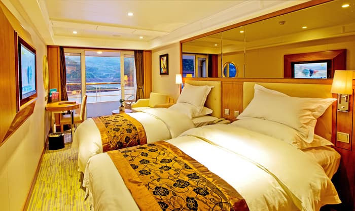 President Cruises President No. 8 Standard Room.jpg