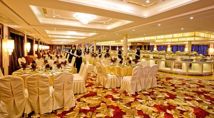 President Cruises President No. 8 Restaurant 2.jpg