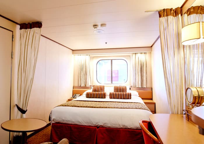 Cruise & Maritime Vasco de Gama Accommodation Category 6A Standard Twin Ocean View _partially or fully obstructed view_.jpg
