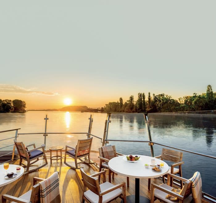 Viking-Longship-Aquavit-Terrace-1.jpg