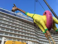 Unveiled: Anthem of the Seas animal artwork is a giraffe