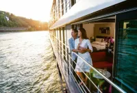 Avalon waterways couple