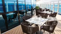 Sky Princess restaurant