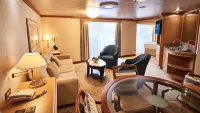 Suite room