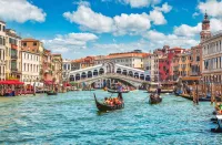 Discover Venice, Italy's famous floating city, with NCL. Credit: Shutterstock