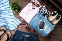 Suitcase packing