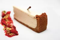 Bea cheesecake plated