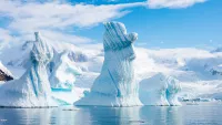 Viking Octantis can show you the unbelievable beauty of Antarctica. Credit: Shutterstock