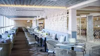 Aquamar Kitchen dining area