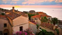 Monemvasia min