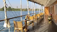 Ss sudan deck