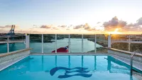 Infinity pool min