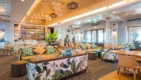 Botanical lounge min