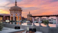 Santa Catalina Hotel min