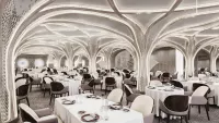 Regent Seven Seas Grandeur Compass Rose min