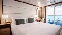 Ocean view cabin min