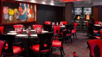 Both the food and the eye-catching interior of Red Ginger elates. Credit: Oceania Cruises