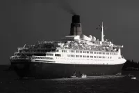 The Full Story of QE2's Infamous Bomb Scare