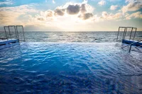 Infinity & Beyond: The top ten pools for relaxing at sea