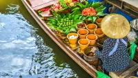 Floating market