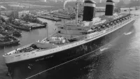 SS United States Black and White