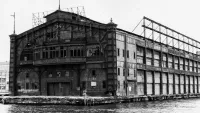Pier 54 abandoned 1