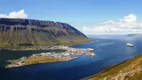 Cruises from/to Isafjordur