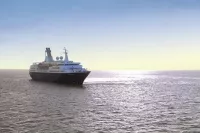 Merchant Navy Medal for Saga cruises’ Senior Captain