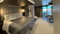 Explora II cabin