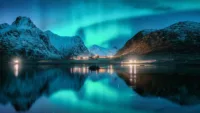 Northern Lights shutterstock credit