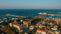 The mid sized Azamara Quest Credit Azamara