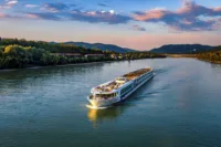 MS Amadeus Cara
