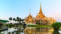 You must wear appropriate clothing when visiting temples and places of worship