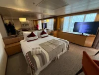 Suite onboard Renaissance