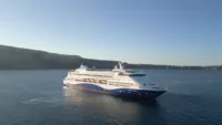 Cruise ships clear Strait of Hormuz before renewed closure