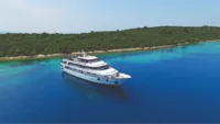 Riviera Travel Yacht Credit