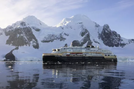 Alaska & British Columbia | Inside Passage, Bears and Aleutian Islands | Southbound